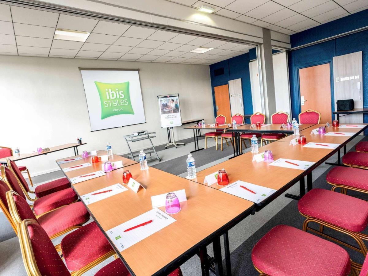 Ibis Styles Beauvais Hotell Exteriör bild