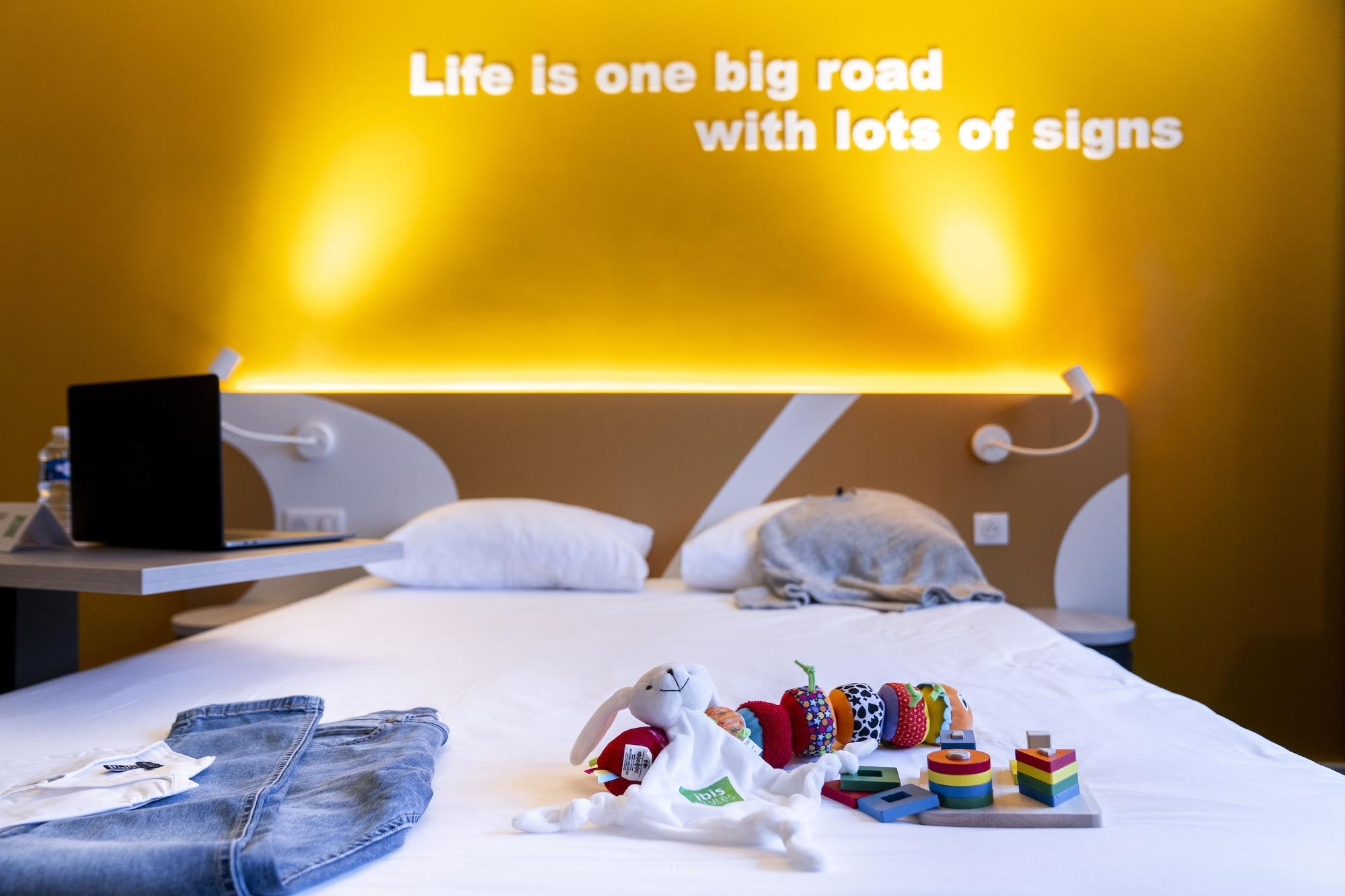 Ibis Styles Beauvais Hotell Exteriör bild