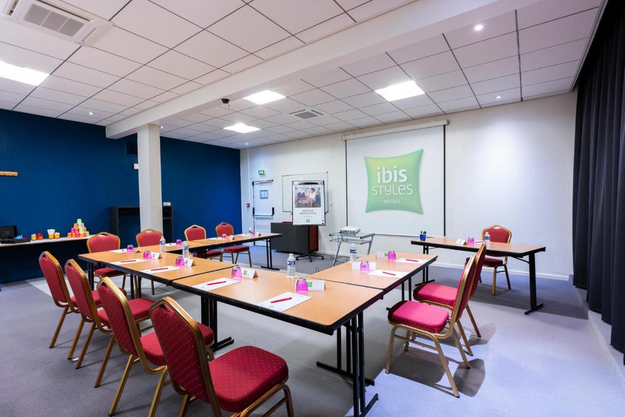 Ibis Styles Beauvais Hotell Exteriör bild